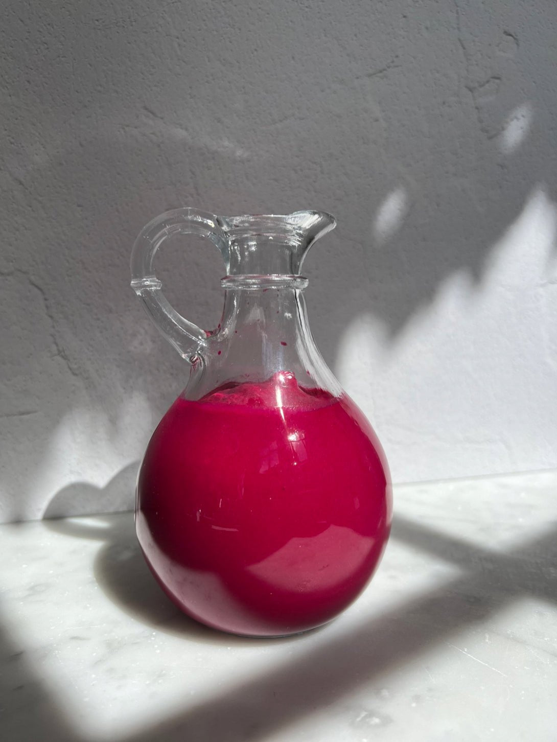 red goddess dressing RED GODDESS DRESSING! We're making the full rainbow of goddess dressings and starting with red of course! She's creamy, tangy, spicy, and bodacious