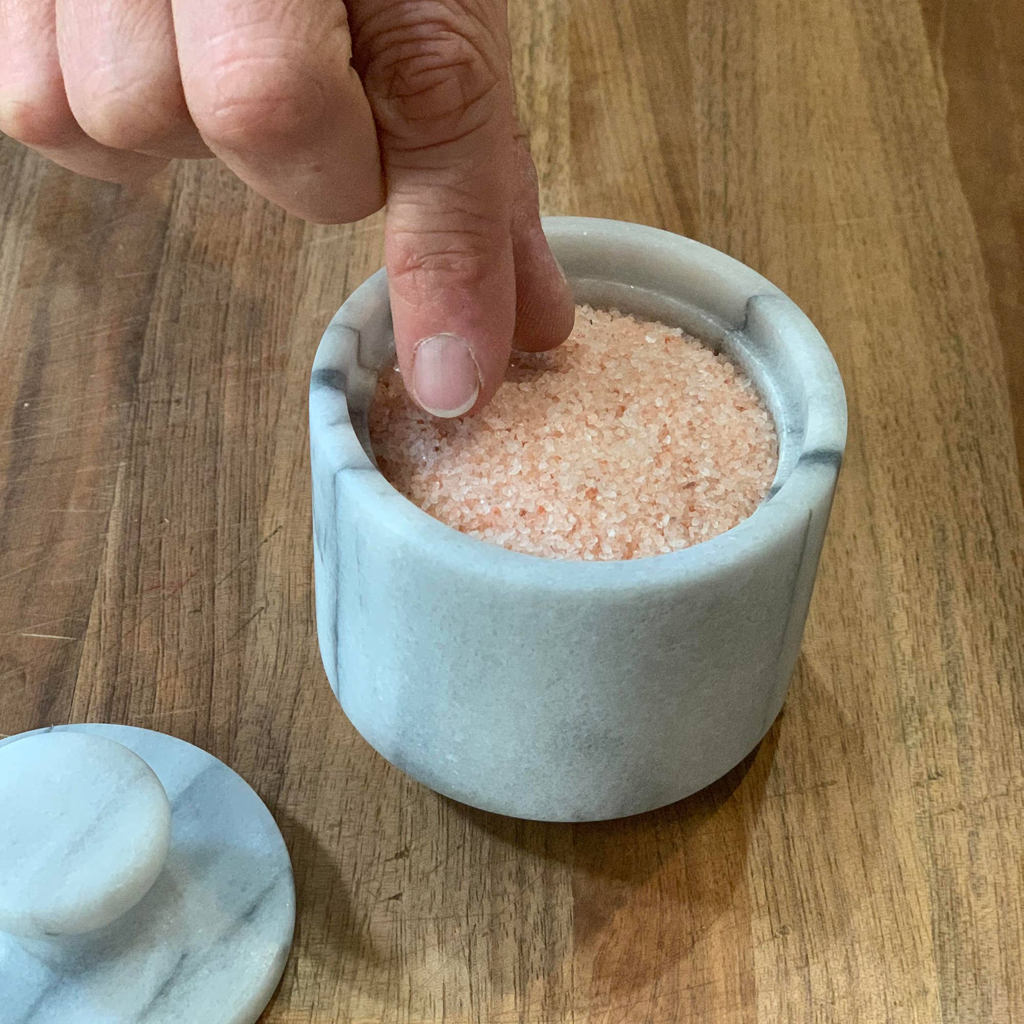 White Marble Salt Cellar with Lid - Thumbnail 5