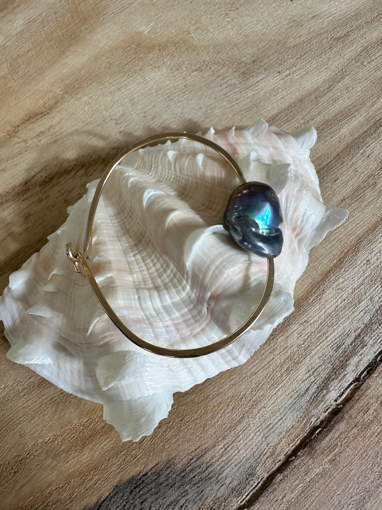 Black Pearl Bangle - Living with Ivey