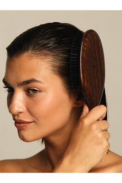 The Mermaid Brush | Wet Detangling Brush