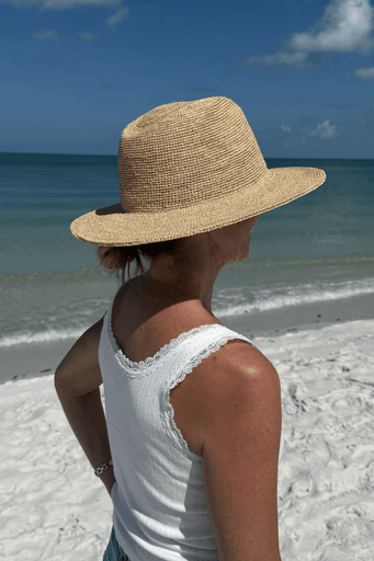 Anya and Niki | The Largo Hat - Anya and Niki - Living with Ivey