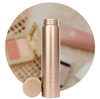 Arrae Carry - On Capsule Case - Arrae - Living with Ivey