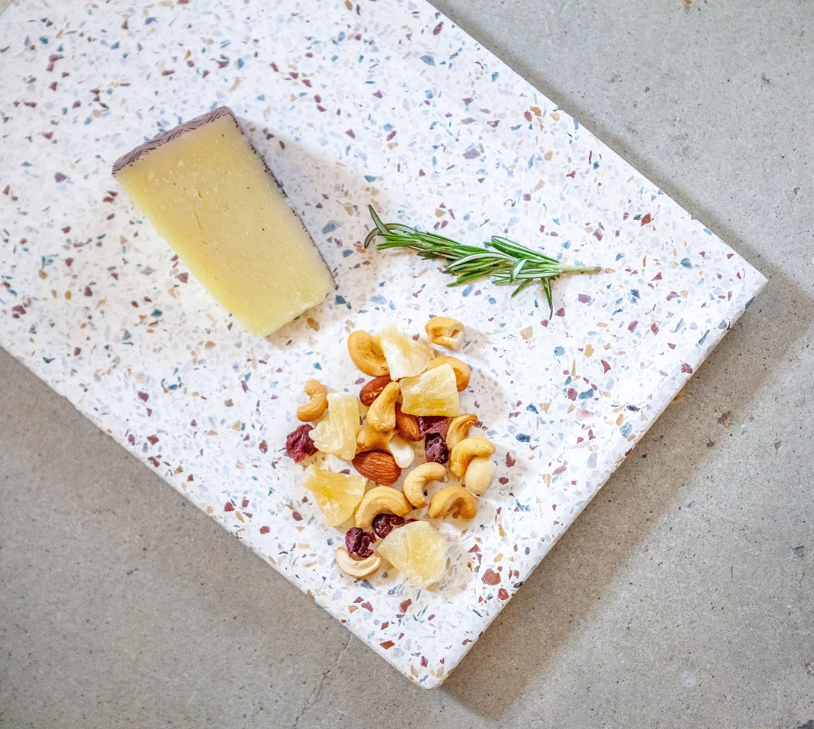 BIDKhome Terrazzo Tray - Thumbnail 2