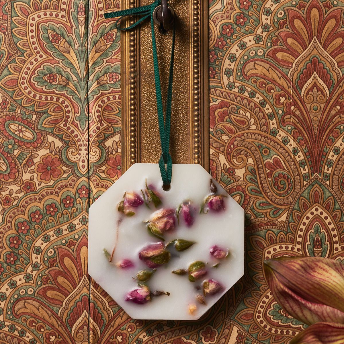 Damask Rose Botanical Palet - Thumbnail 2