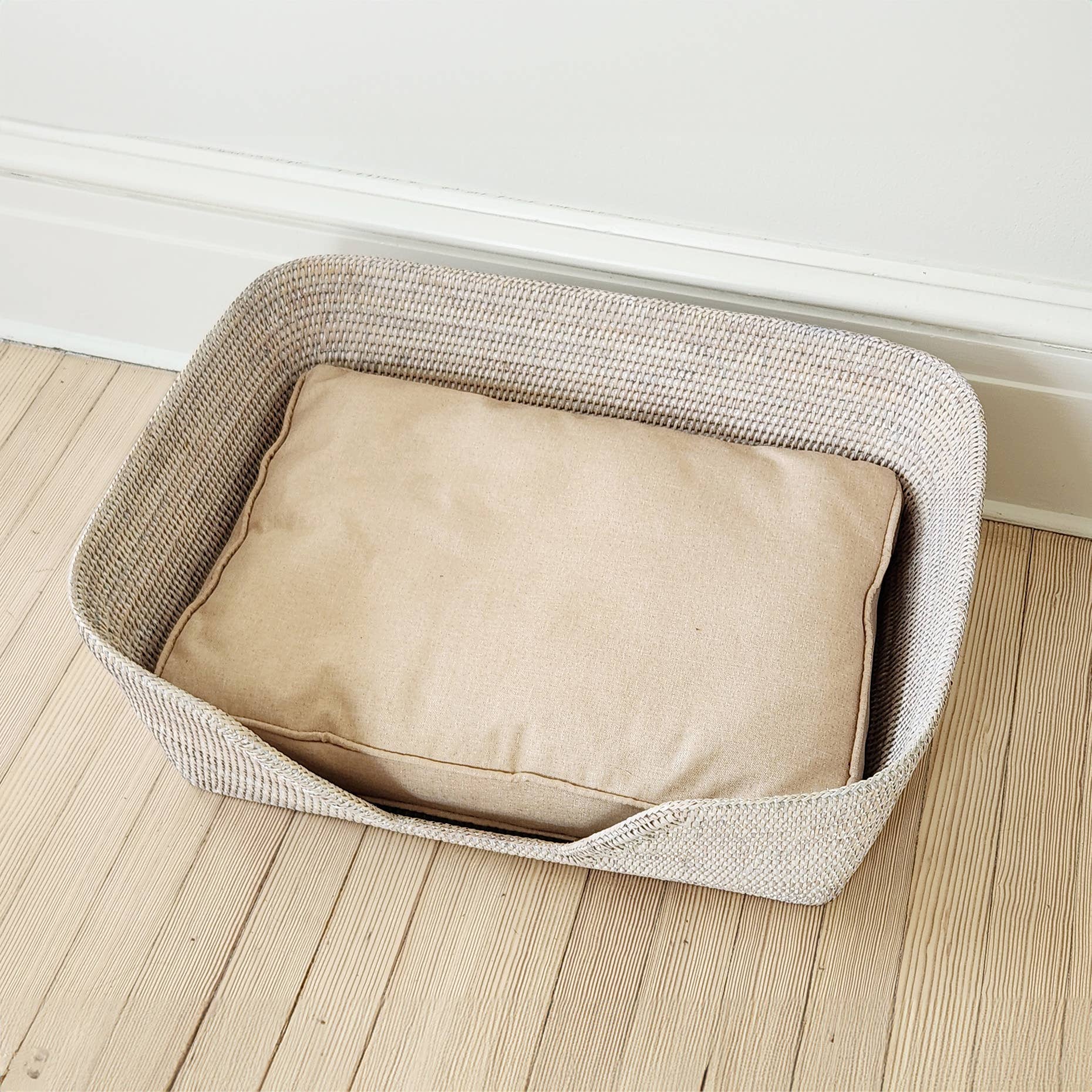 Small Mandalay Dog Bed with Cushion