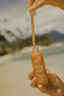 Irresistible Glow Shimmer Oil - Skin & Senses - Living with Ivey