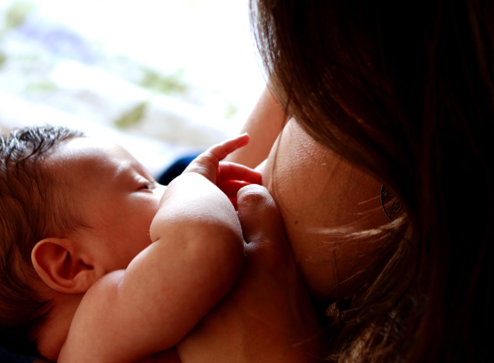 Breastfeeding Diet: What to Eat When You’re Breastfeeding